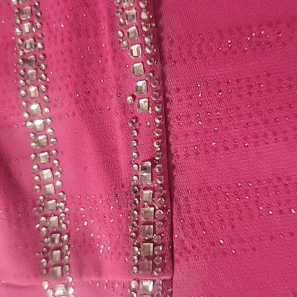 Girls size 8 formal dress - Picture 5 of 5